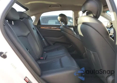 2017 Genesis G80 Base из США, поврежденный, VIN KMHGN4JE5HU203225